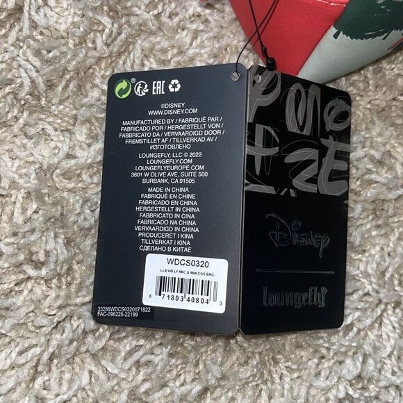 NWT Loungefly Mickey Minnie Cosmetic Bag Winter Holiday Christmas Tree Pickup Tr - Picture 6 of 14